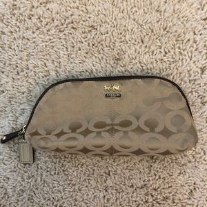 💋Coach makeup bag
